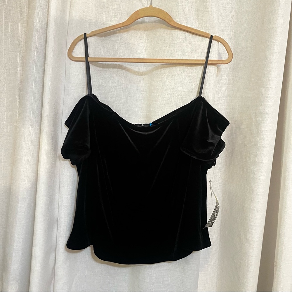 Alex Evenings | NWT black crushed velvet off the shoulder top